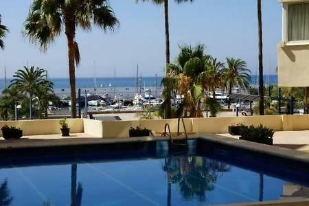 Marbella 2000 Apartment Bagian luar foto